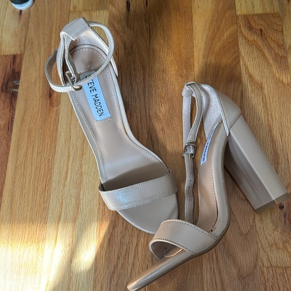 Steve Madden Carrson block heel size 6. - Picture 16 of 16